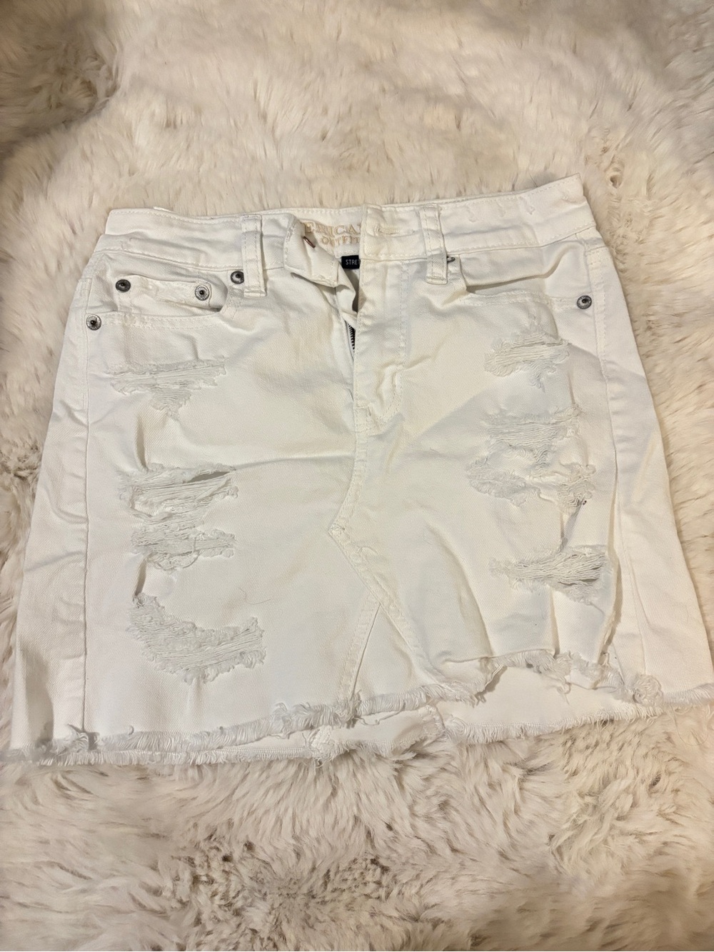 AE American Eagle White Distressed Denim Mini Skirt - Women